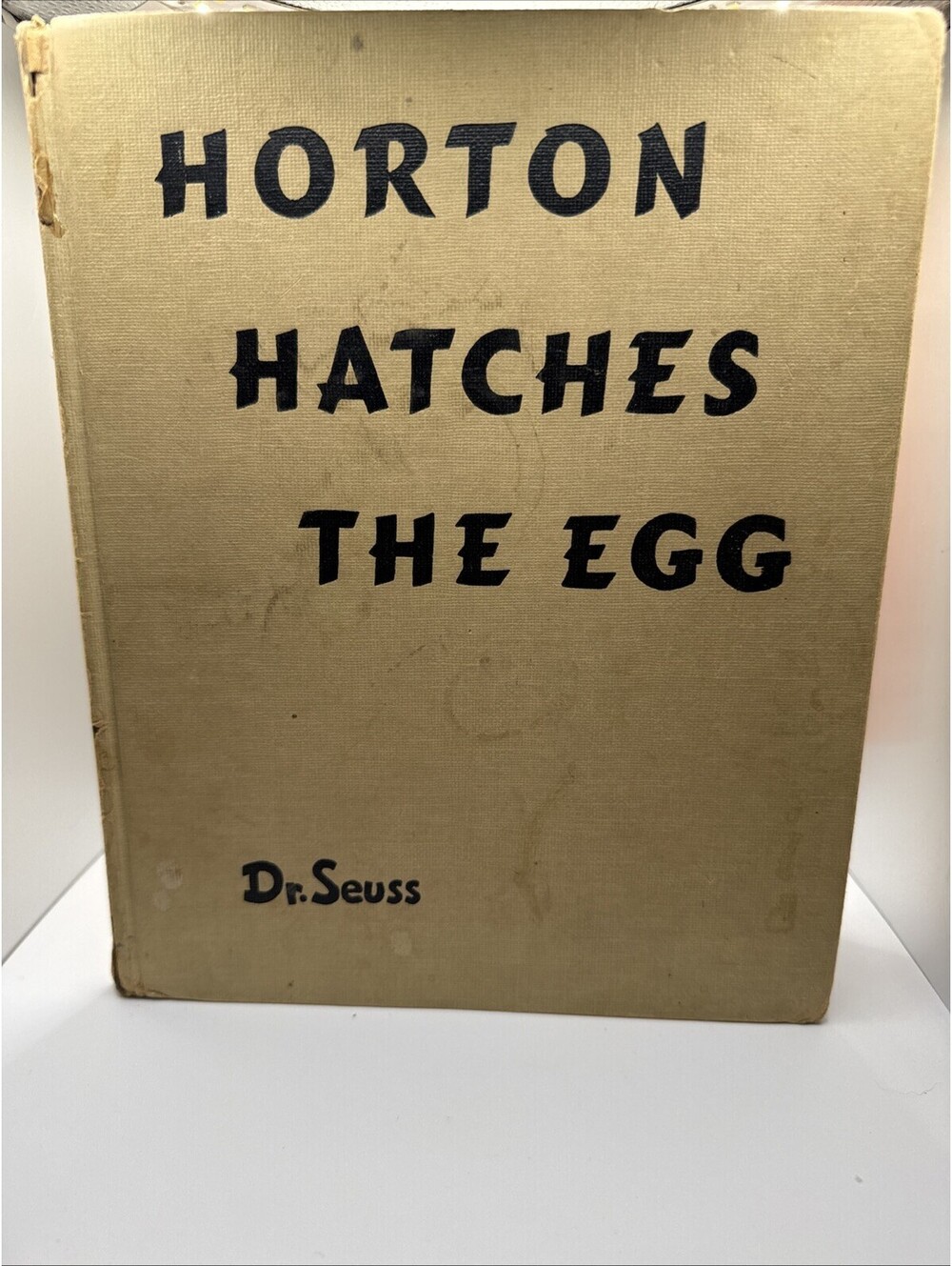 Horton Hatches the Egg - By Dr Seuss  - 1940 1st Edition - Random House - HC
